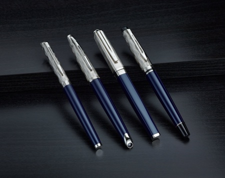 Перьевая ручка Waterman "Exception SE Deluxe Blue CT" синяя, перо:M , в подарочной упаковке.