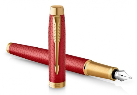 Подарочный набор: Ручка перьевая Parker IM Premium F318 Red GT, цвет чернил синий и красный недатированный ежедневник с золотым срезом