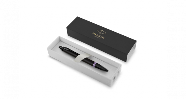 Шариковая ручка Parker IM Vibrant Rings Flame Amethyst Purple, стержень: Mblue, в подарочной упаковке.