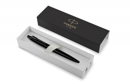 Подарочный набор: Шариковая ручка Parker  Jotter XL SE20 Monochrome в подарочной упаковке, цвет: Black, стержень: Mblue и Ежедневник красный недатиров