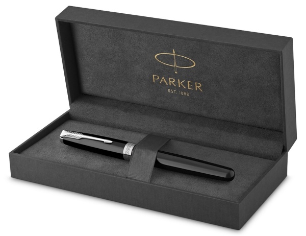 Перьевая ручка Parker Sonnet F539, цвет: LaqBlack СT, перо: F, цвет чернил: black, в подарочной упаковке