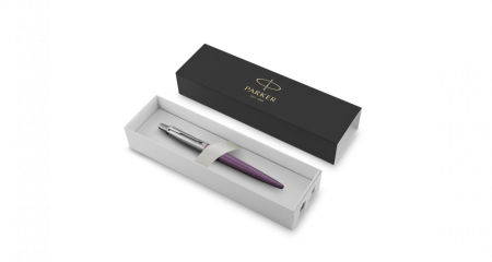 Подарочный набор: Шариковая ручка Parker Jotter Essential, Victoria Violet CT и Ежедневник недатир., серебр. срез, фиолетовый