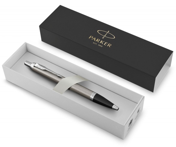 Шариковая ручка Parker IM Stainless Steel CT, стержень: M, цвет чернил: blue, в подарочной упаковке.