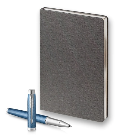 Подарочный набор: Ручка роллер Parker IM Premium T318 Blue Grey CT, цвет чернил черный и  ежедневник серебристого цвета