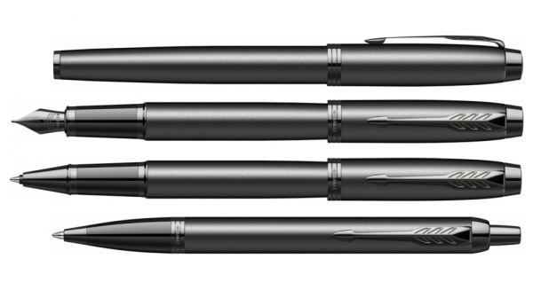 Перьевая ручка Parker IM Achromatic, Black BT, перо: F, цвет чернил: blue, в подарочной упаковке.