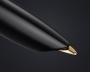 Перьевая ручка Parker 51 DELUXE BLACK GT, перо: F, цвет чернил: black, в подарочной упаковке.