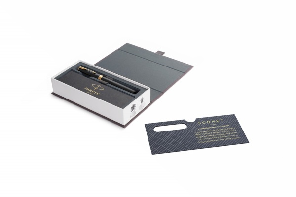 Перьевая ручка Parker Sonnet , Lacquer Deep Black GT , перо: 18К золото, F, цвет чернил: black, в подарочной упаковке