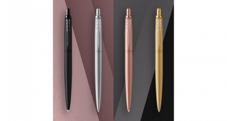 Подарочный набор:Шариковая ручка Parker Jotter XL SE20 Monochrome, цвет: Pink Gold b Ежедневник недатированный розовое золото.